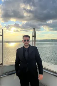 Фото  (Gökdeniz Kubilayoğlu)