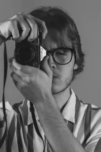 Фото  (Simon Hale Anderson)