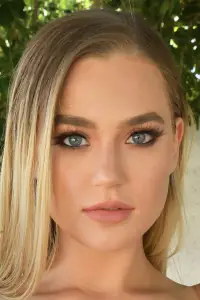 Фото  (Blake Blossom) #387521