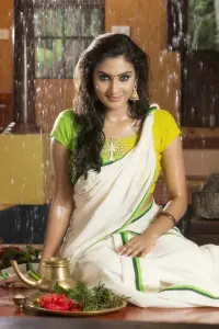 Фото  (Aditi Ravi)