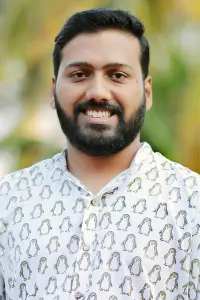 Фото  (Vishnu Mohan)
