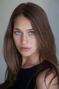 Фото Лола Кірк (Lola Kirke)
