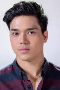 Фото  (Elmo Magalona)