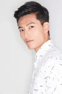Фото  (Aaron Lai)