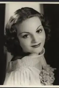 Фото  (Lucie Kaye)