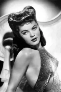 Фото Дона Дрейк (Dona Drake)