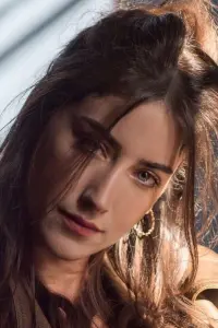 Фото  (Hazal Kaya)