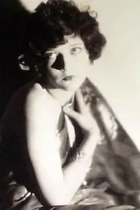 Фото  (Ivy Harris)
