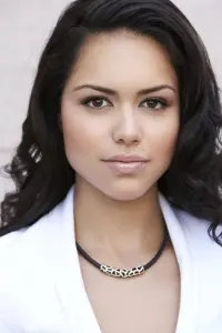 Фото Алісса Діас (Alyssa Diaz)
