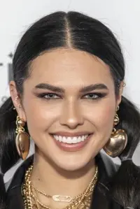 Фото  (Jess Adams)