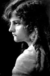 Фото  (Mina Cunard)