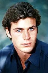 Фото  (Jon-Erik Hexum)