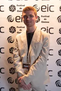 Фото  (Maxence Vangaeveren)