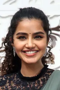 Фото Анупама Парамесваран (Anupama Parameswaran)