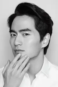 Фото Лі Джин Ук (Lee Jin-wook)