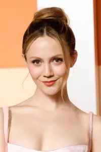 Фото Айріс Апатов (Iris Apatow)