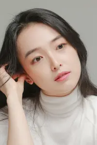 Фото  (Leem Chae-young)