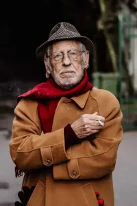 Фото  (Adriano Aprà)