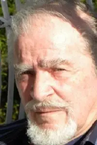 Фото  (Dan MacDonald)