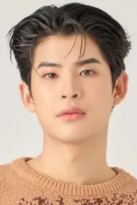 Фото  (Pakin Kunaanuwit)