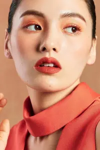 Фото  (Kim Yong-ji)
