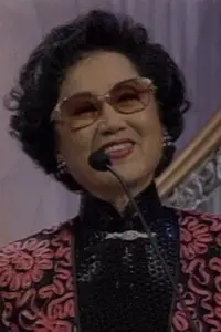 Фото  (Hung Sin-Nui)