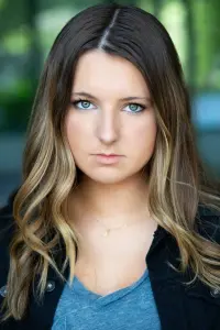 Фото  (Cate Whitlatch)
