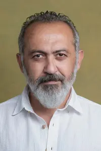Фото Кадір Чермік (Kadir Çermik)