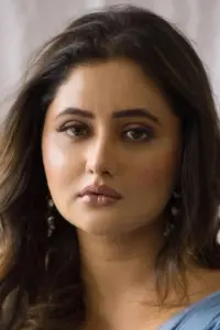 Фото  (Rashami Desai)