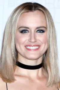 Фото Тейлор Шиллінг (Taylor Schilling)