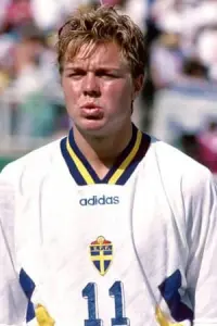 Фото  (Tomas Brolin)
