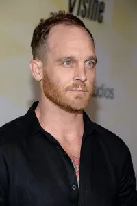 Фото Ітан Ембрі (Ethan Embry)