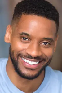 Фото  (Joshua Adeyeye) #379520