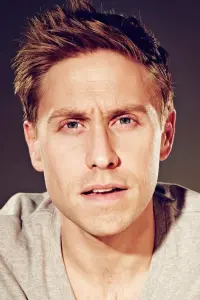 Фото  (Russell Howard)