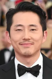 Фото Стівен Юн (Steven Yeun)