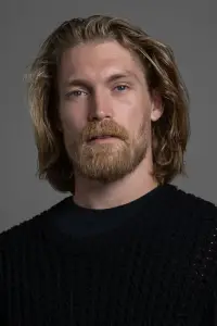 Фото  (Harry Goodwins)