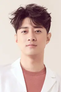 Фото  (Guo Jiahao)