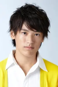 Фото  (中村嘉惟人)