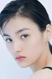 Фото  (Kim Yong-ji)