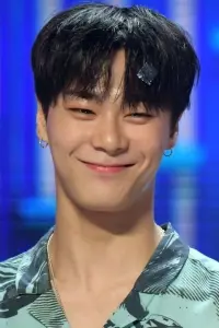 Фото  (Moon Bin)