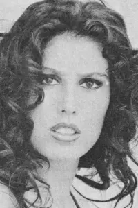 Фото  (Stella Carnacina)