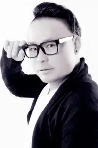 Фото  (Wang Yu)