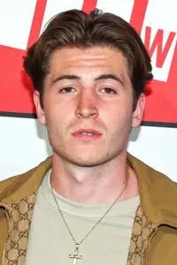 Фото  (Kieron Moore)