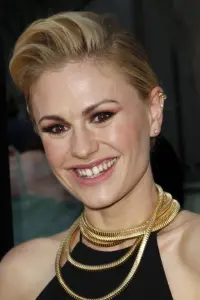 Фото Анна Пакін (Anna Paquin)