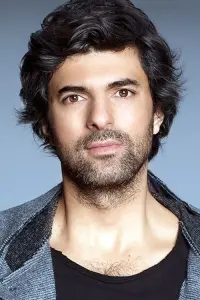 Фото  (Engin Akyürek)