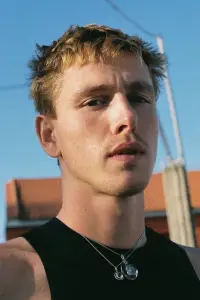 Фото Гарріс Дікінсон (Harris Dickinson) #327949