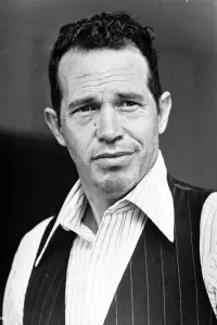 Фото Уоррен Оутс (Warren Oates)