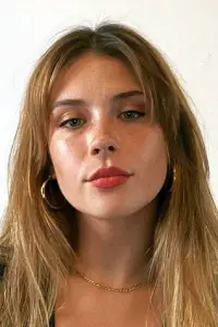 Фото  (Mia Tomlinson) #522453