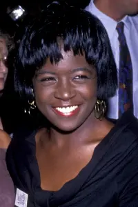 Фото  (Charnele Brown)