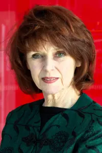 Фото  (Gabrielle Drake)